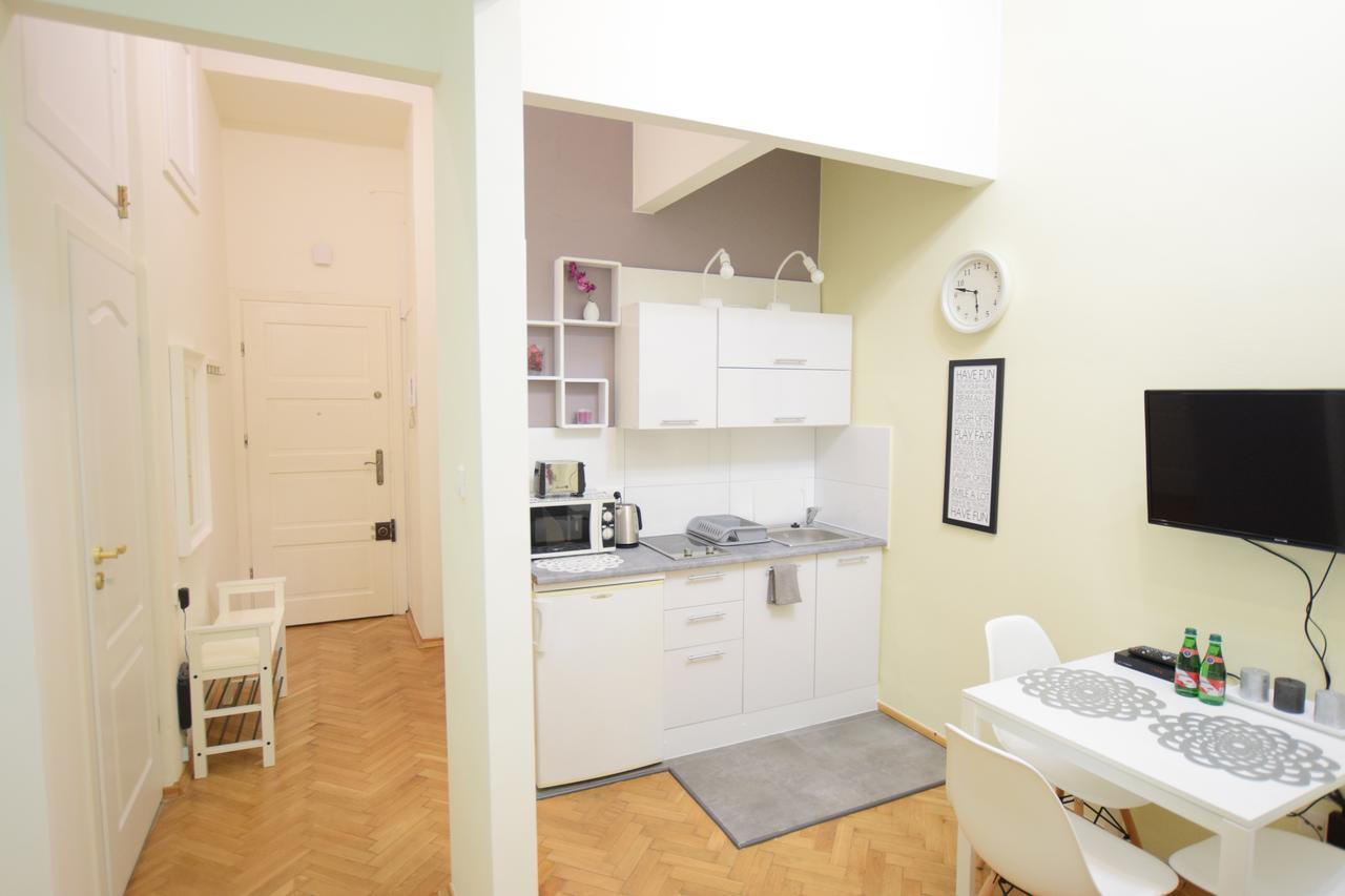 Elegant Apartment Copernicus Warschau Buitenkant foto