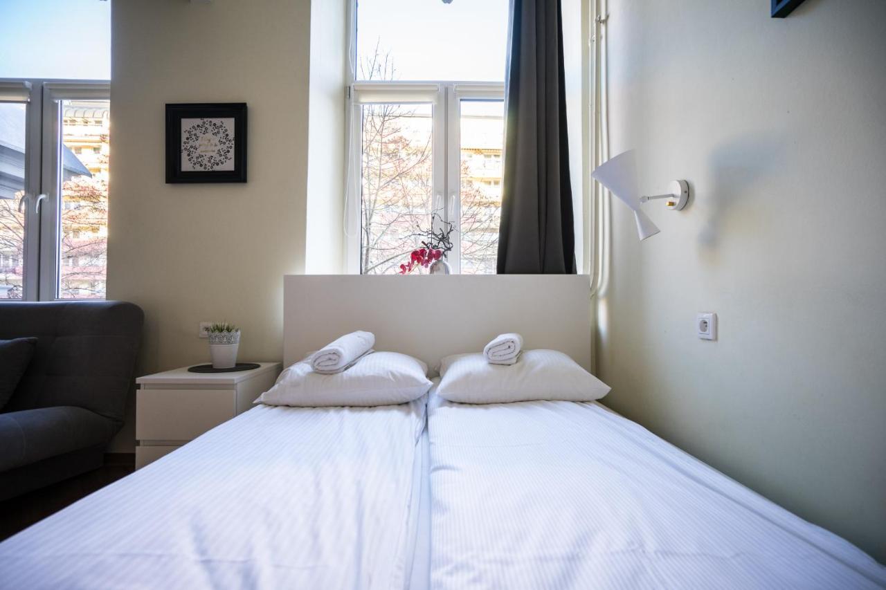 Elegant Apartment Copernicus Warschau Buitenkant foto